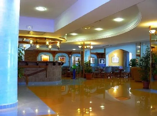 Coral Star Apartments San José
